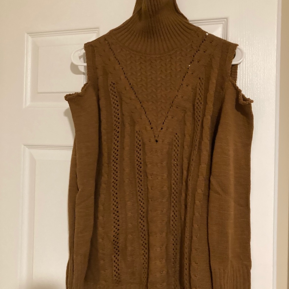Brown sweater turtleneck cut out shoulders
